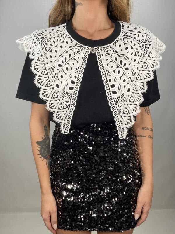 T-Shirt con Maxi Colletto in Pizzo - Bianco - Image 6