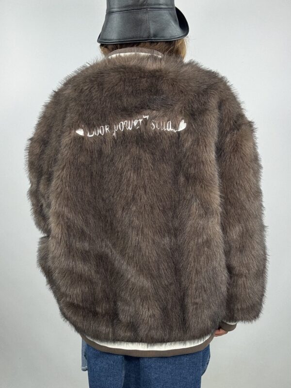 Pelliccia Stile Bomber Oversize - Marrone. - Image 3